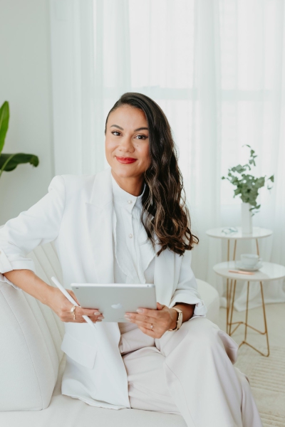 Dra. Pâmela Oliveira